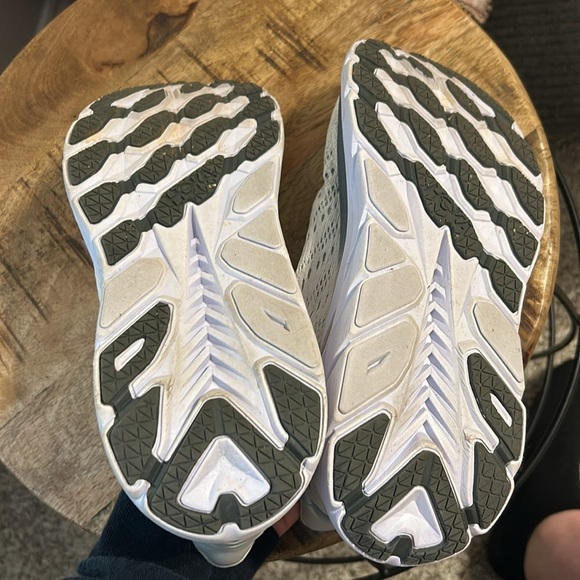 Hoka Clifton 8 - Picture 3 of 7